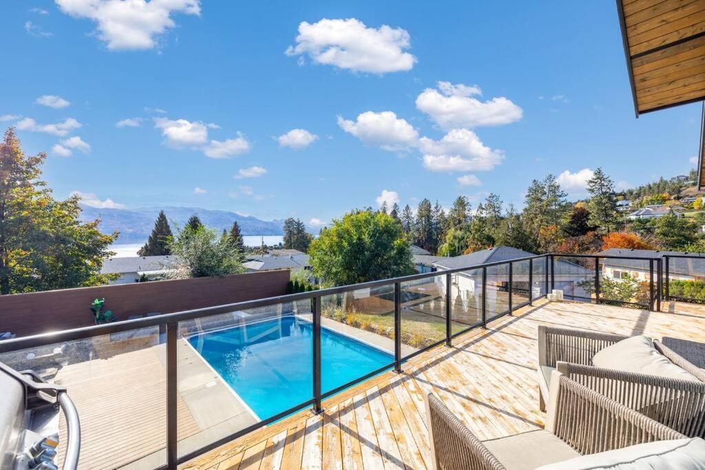 Luxurious 5 Bedroom House With Pool & Sauna 西基隆拿 外观 照片