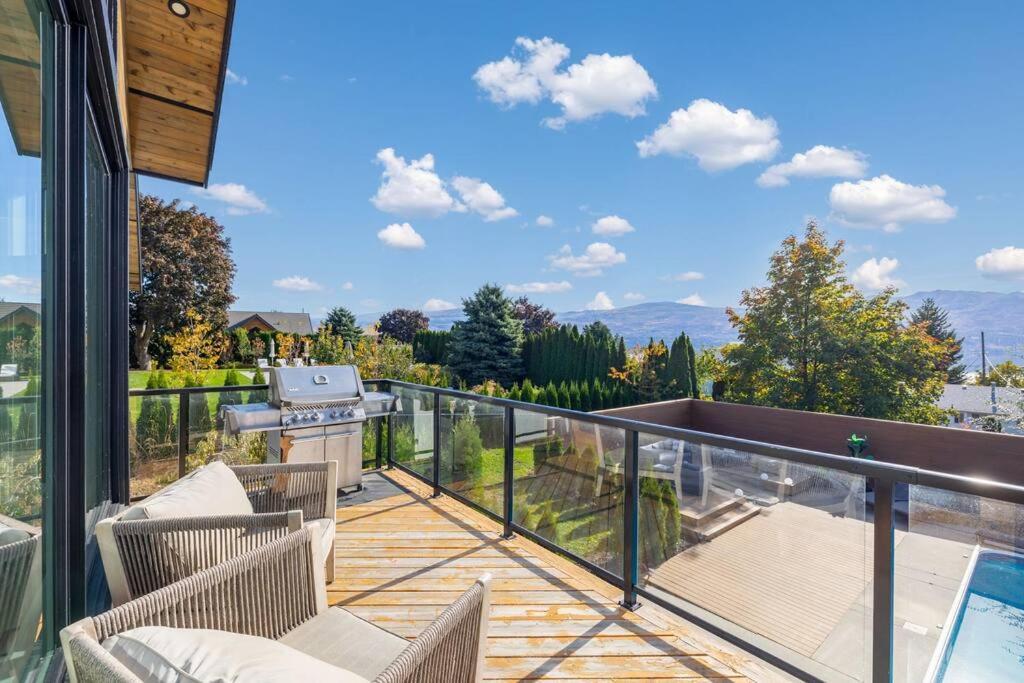 Luxurious 5 Bedroom House With Pool & Sauna 西基隆拿 外观 照片